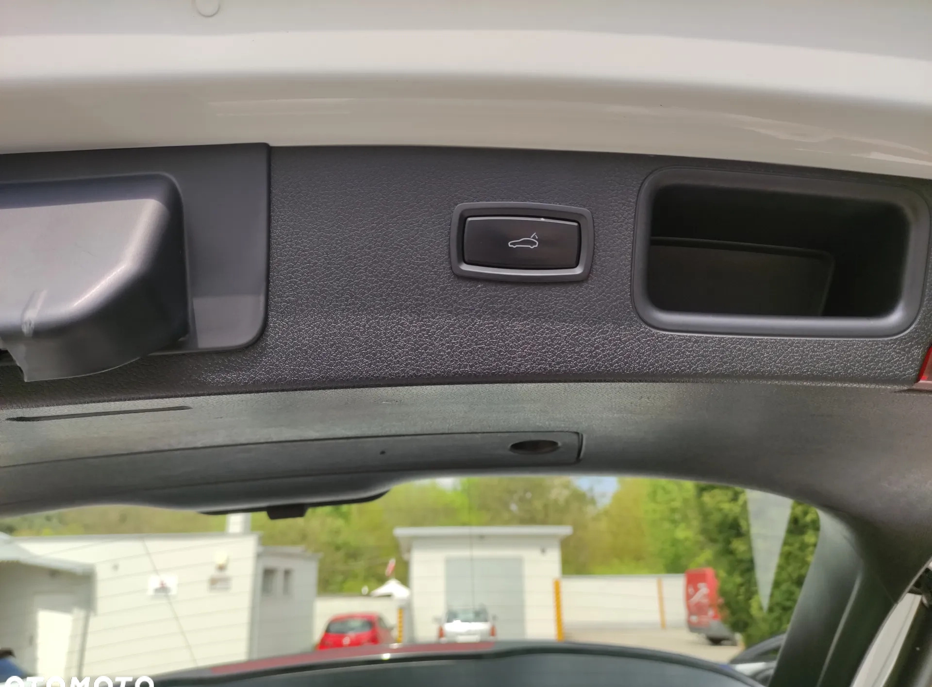 Porsche Macan cena 112000 przebieg: 234823, rok produkcji 2017 z Katowice małe 191